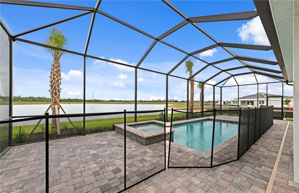 DEL WEBB OAK CREEK - Residential