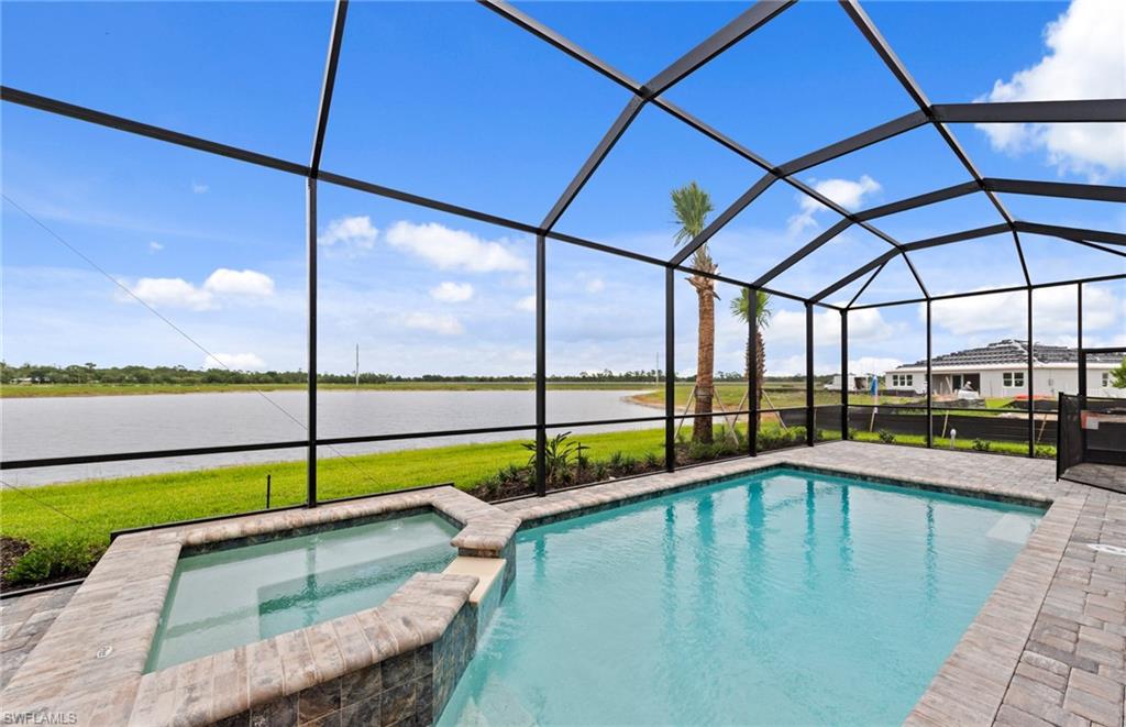 DEL WEBB OAK CREEK - Residential