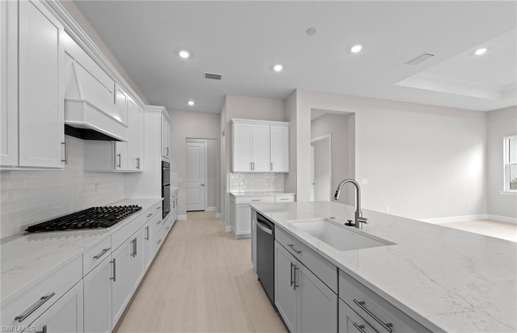 DEL WEBB OAK CREEK - Residential