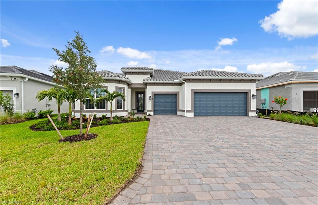 DEL WEBB OAK CREEK - Residential