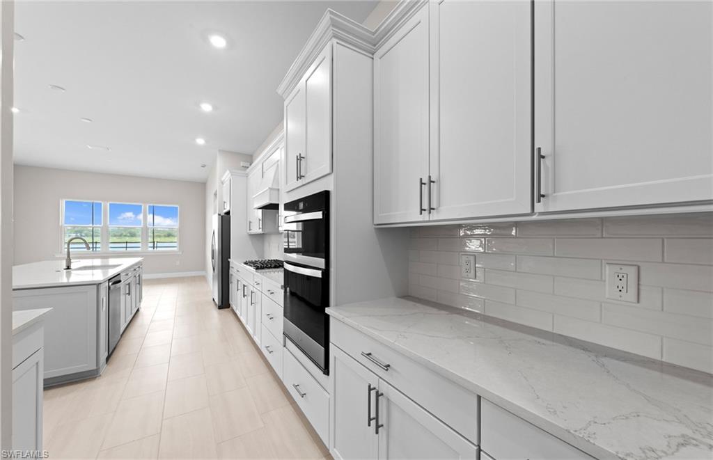 DEL WEBB OAK CREEK - Residential