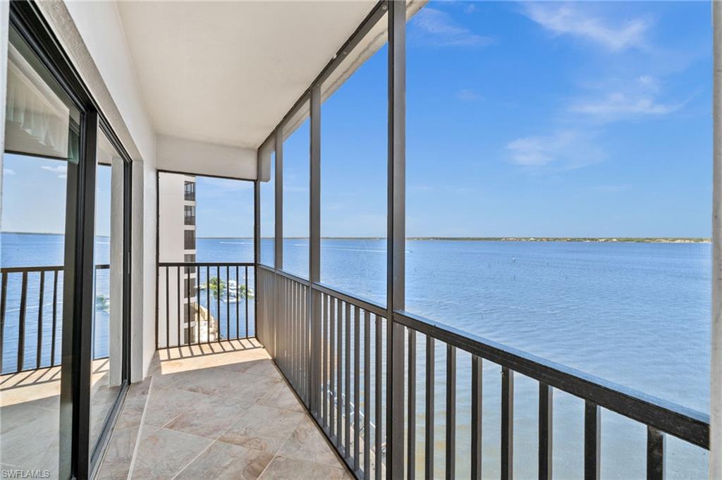 POINTE ROYALE - Residential