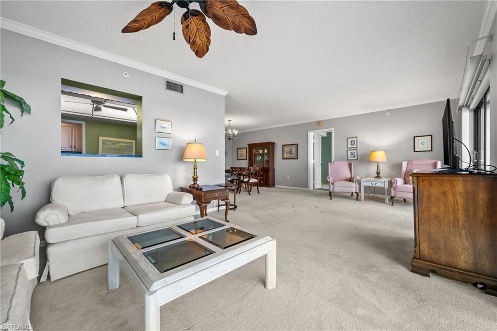POINTE ROYALE - Residential