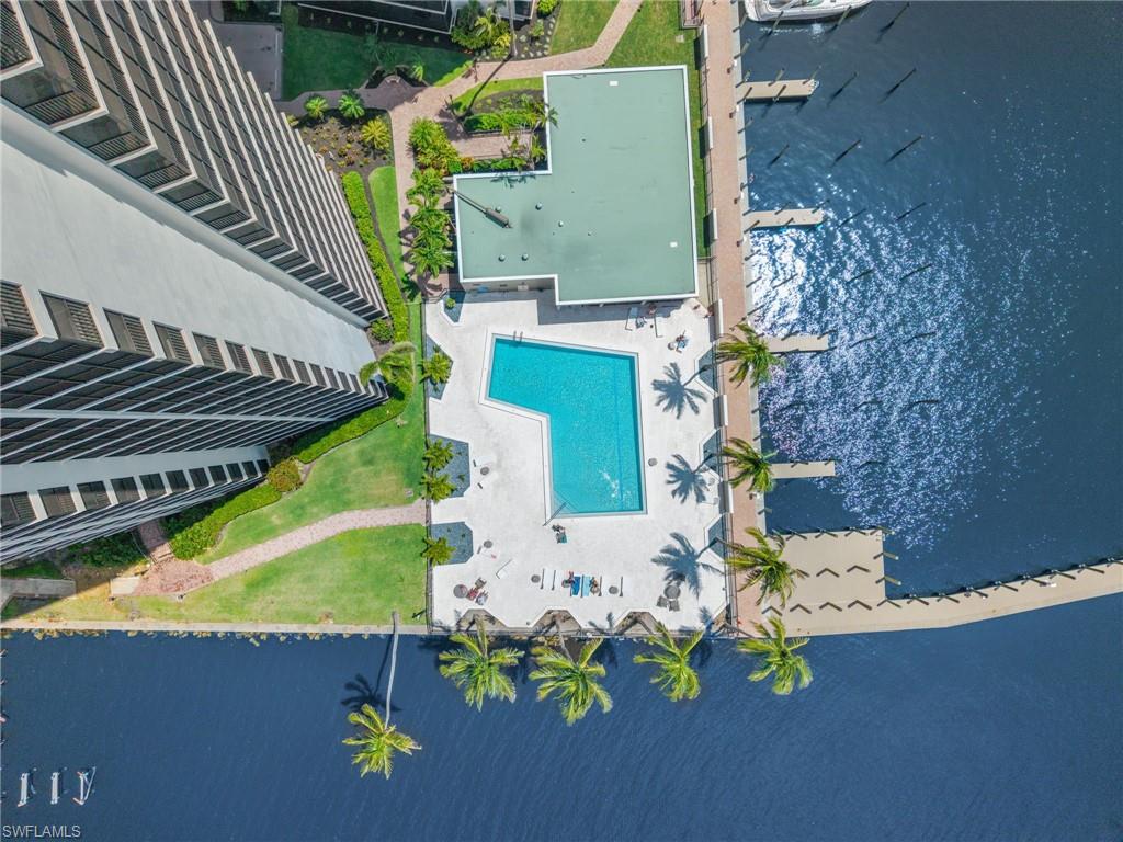 POINTE ROYALE - Residential