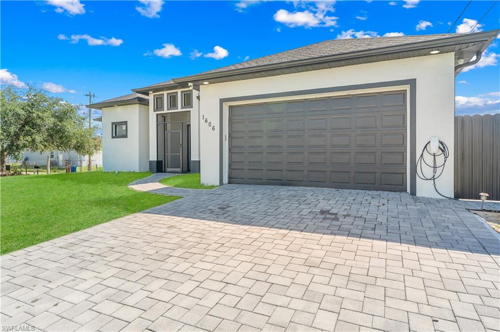 LEHIGH ACRES - Residential