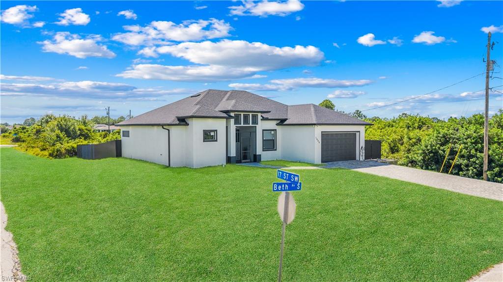 LEHIGH ACRES - Residential
