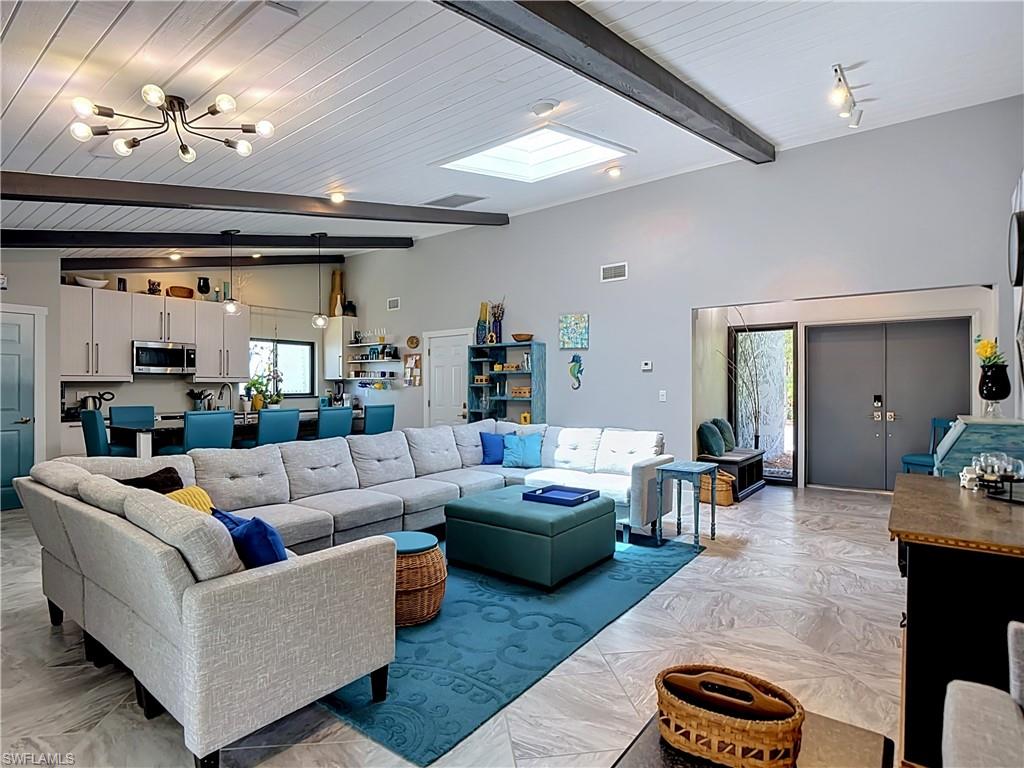 VILLA SOUTH - Residential