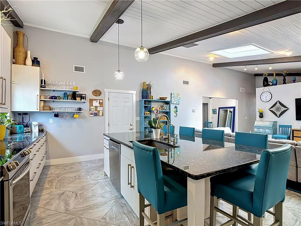 VILLA SOUTH - Residential
