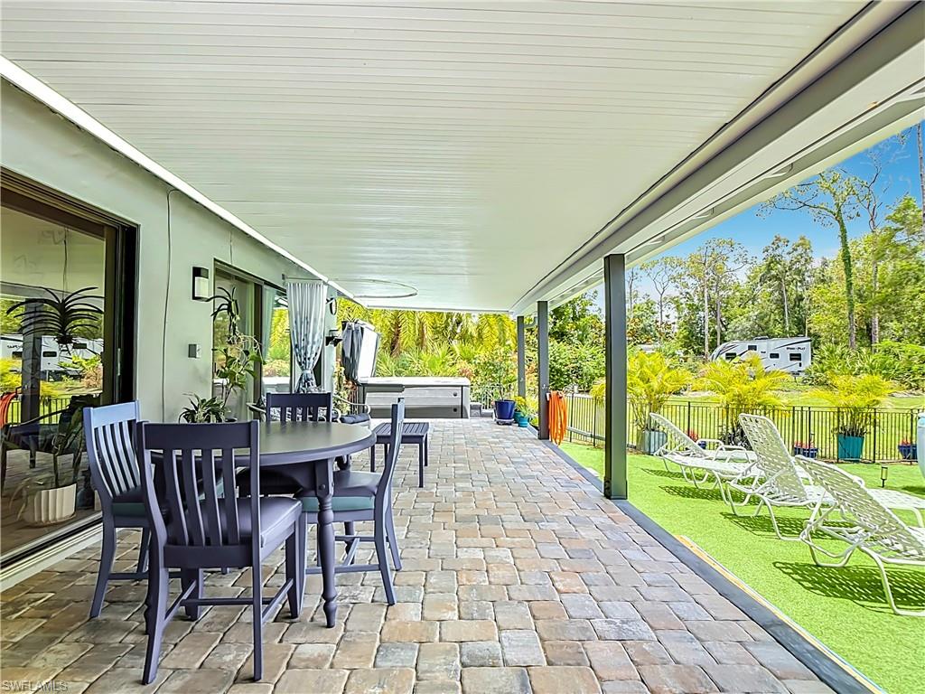 VILLA SOUTH - Residential