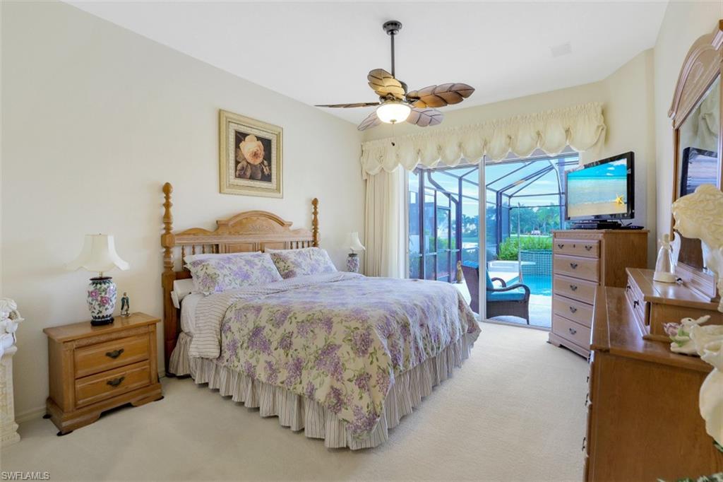 OAK COLONY - Residential