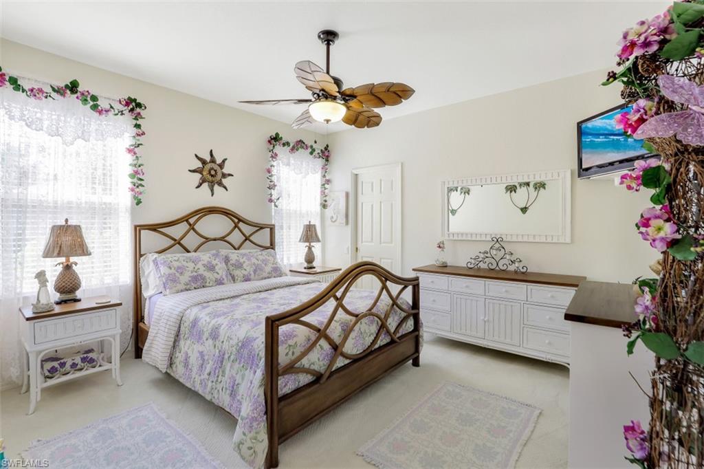 OAK COLONY - Residential