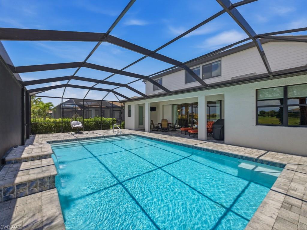 HAMPTON LAKES - Residential