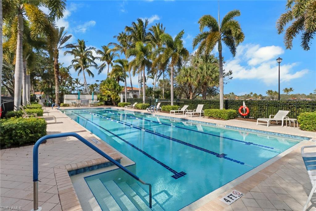 ISLAND WALK - Residential
