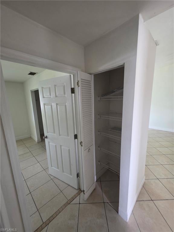 SAN CARLOS PARK - Residential Lease