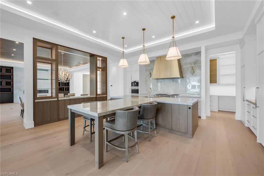 AQUALANE SHORES - Residential