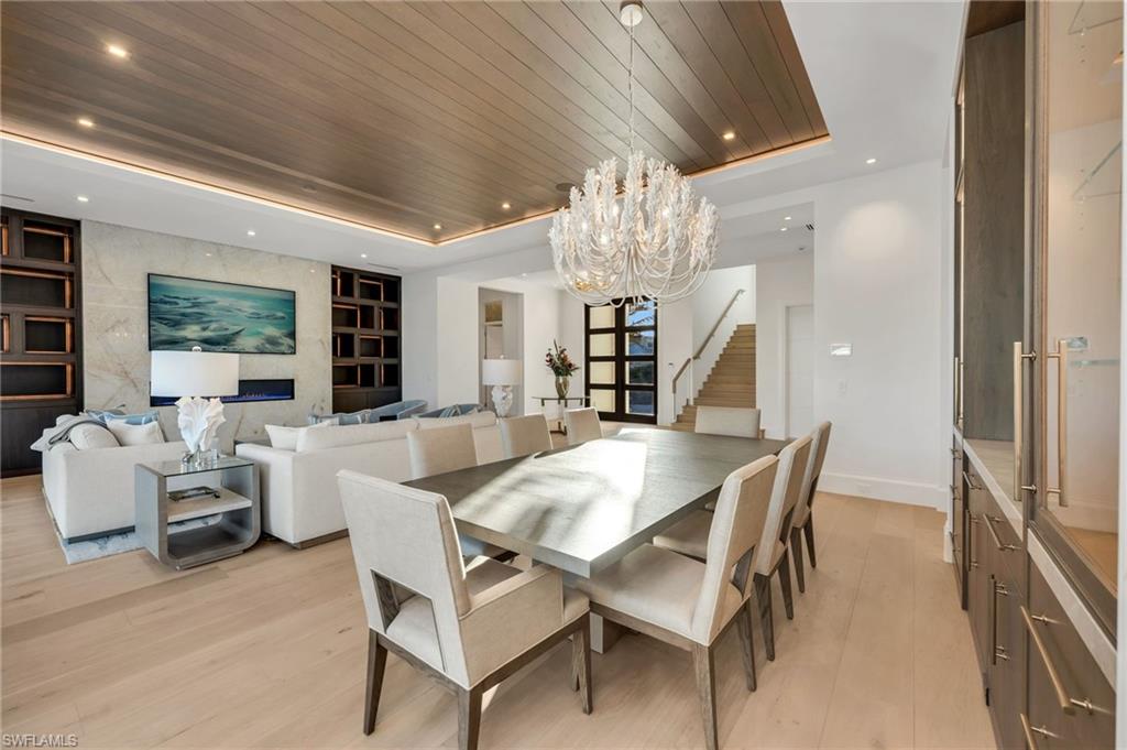 AQUALANE SHORES - Residential