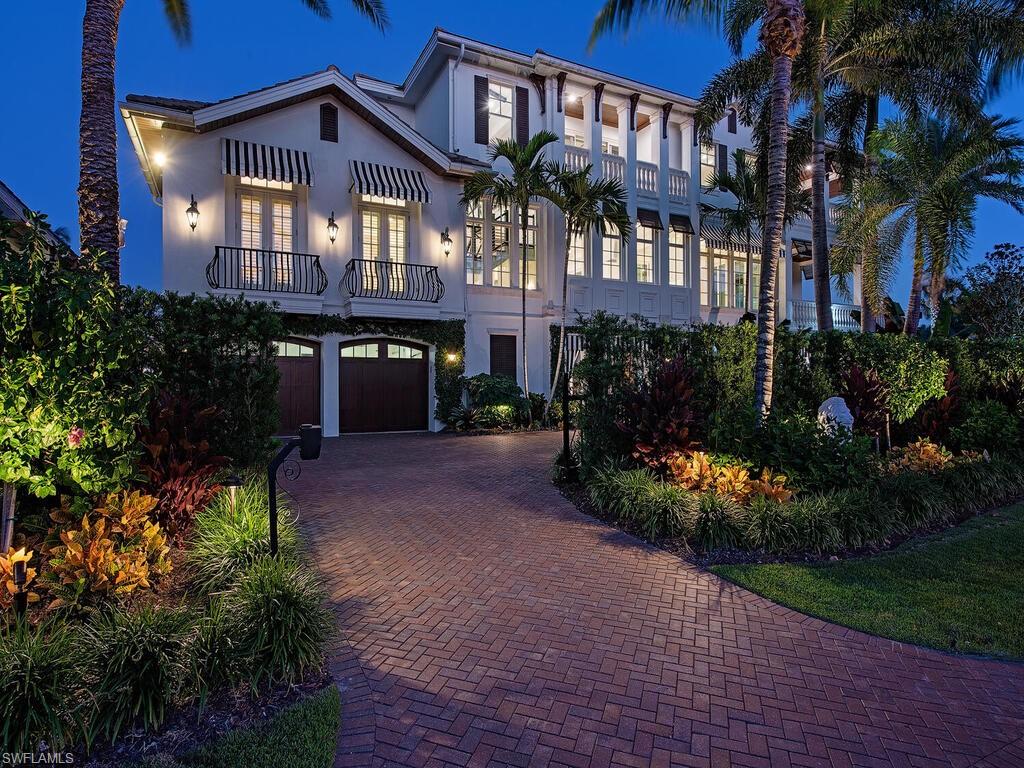 OLDE NAPLES - Residential