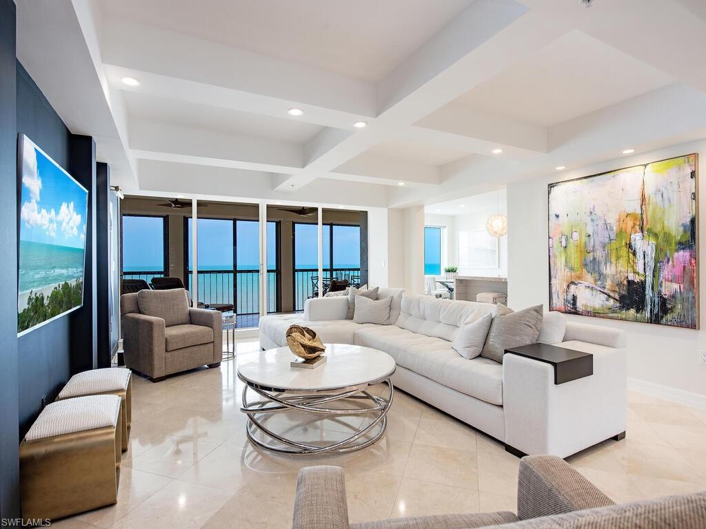CARLYSLE AT BAY COLONY - Residential