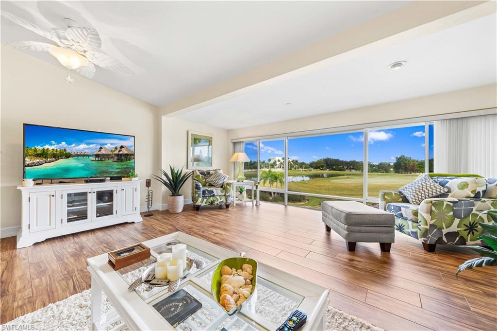 SEVEN LAKES - Residential