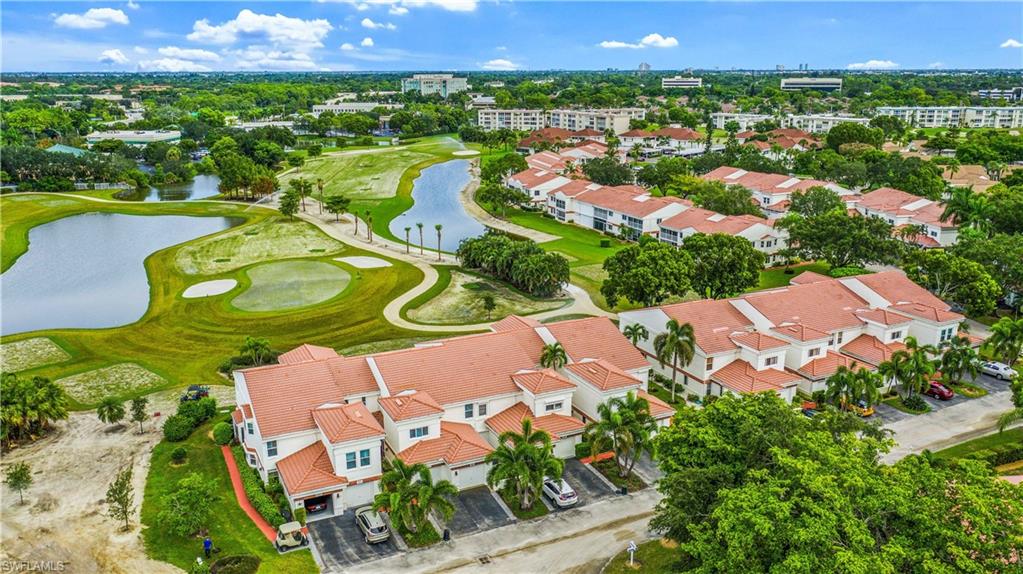 SEVEN LAKES - Residential