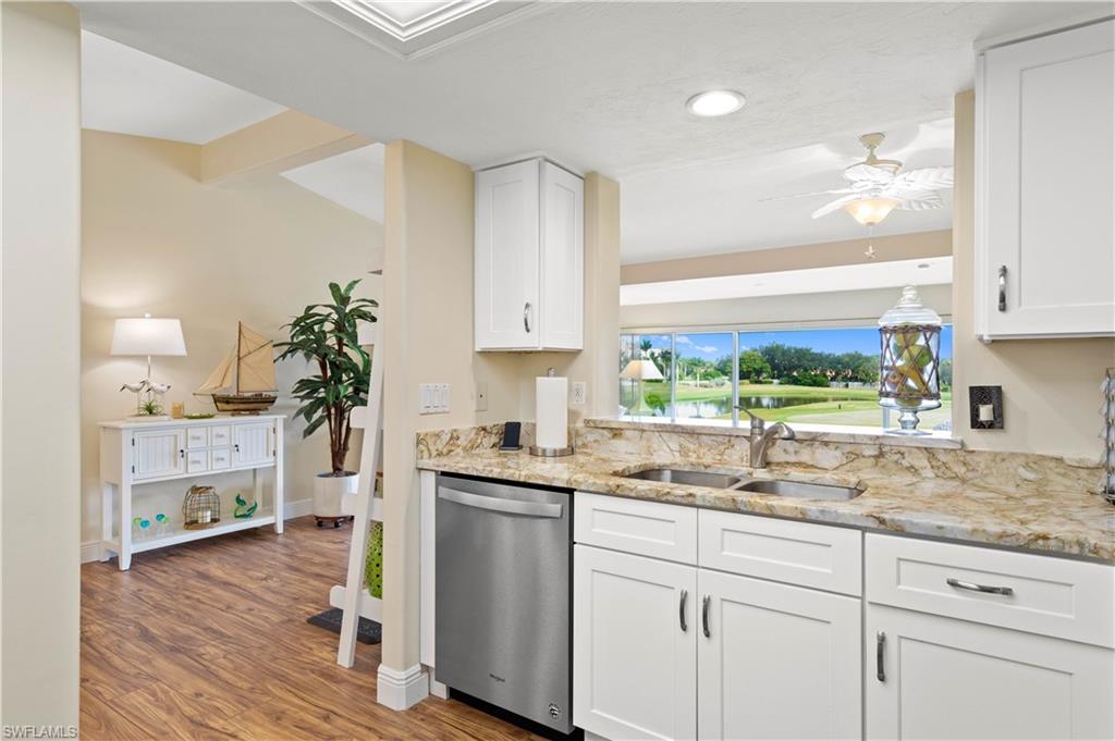 SEVEN LAKES - Residential