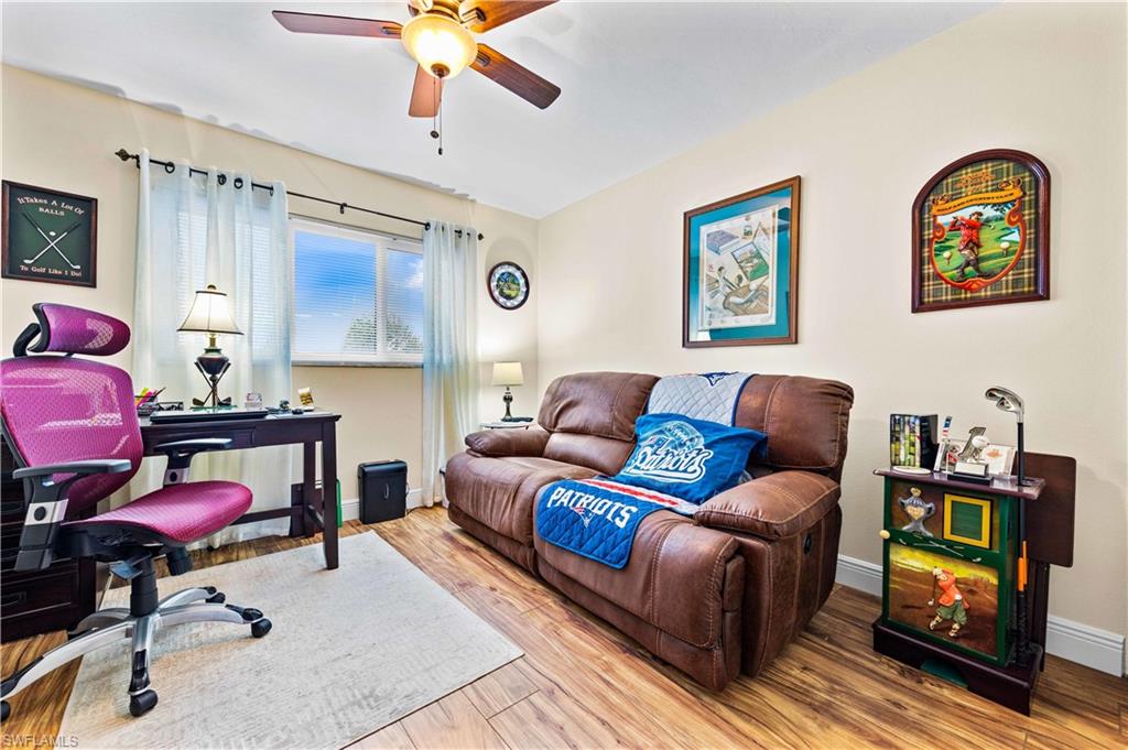 SEVEN LAKES - Residential