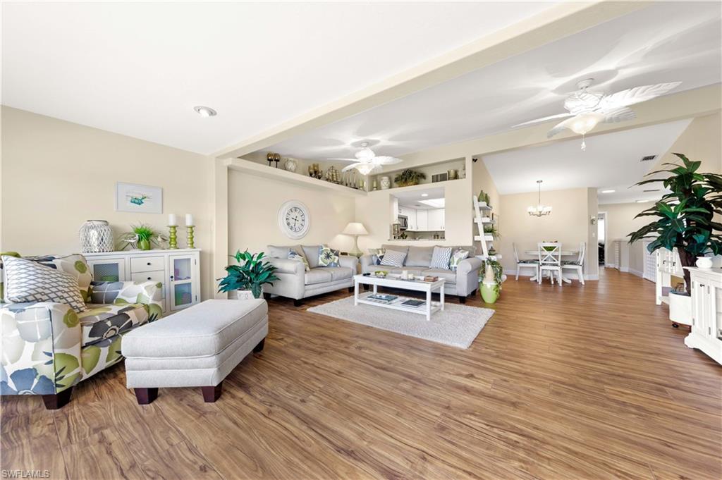 SEVEN LAKES - Residential