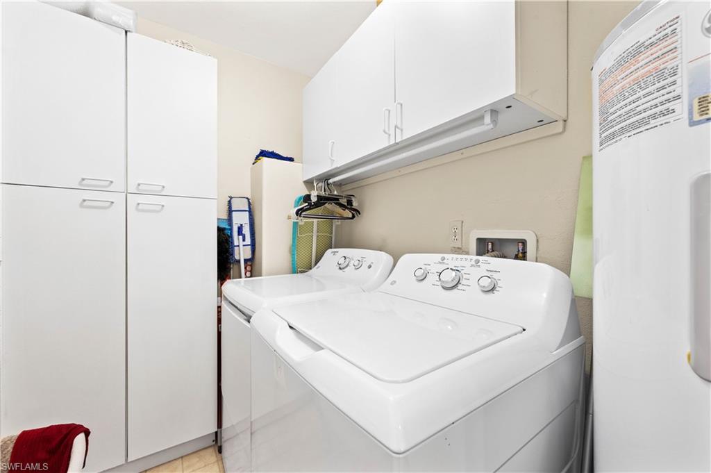 SEVEN LAKES - Residential