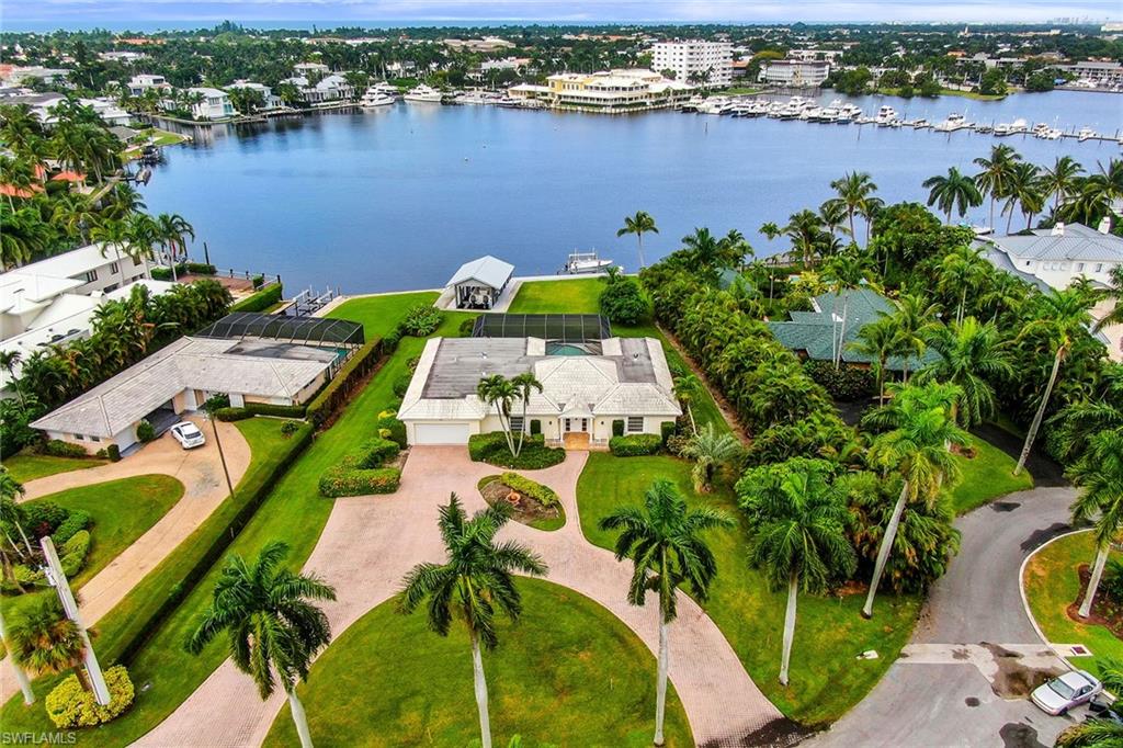AQUALANE SHORES - Residential