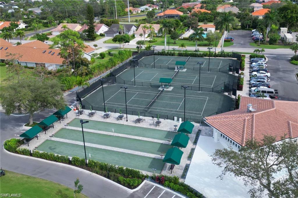 FOX CLUB - Residential Lease