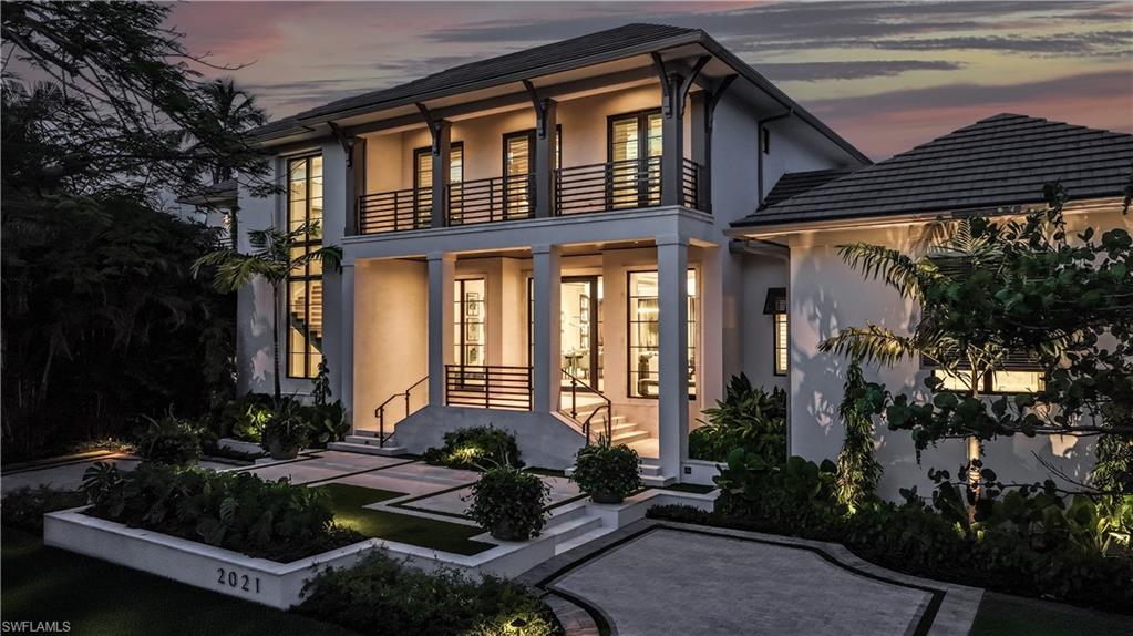AQUALANE SHORES - Residential