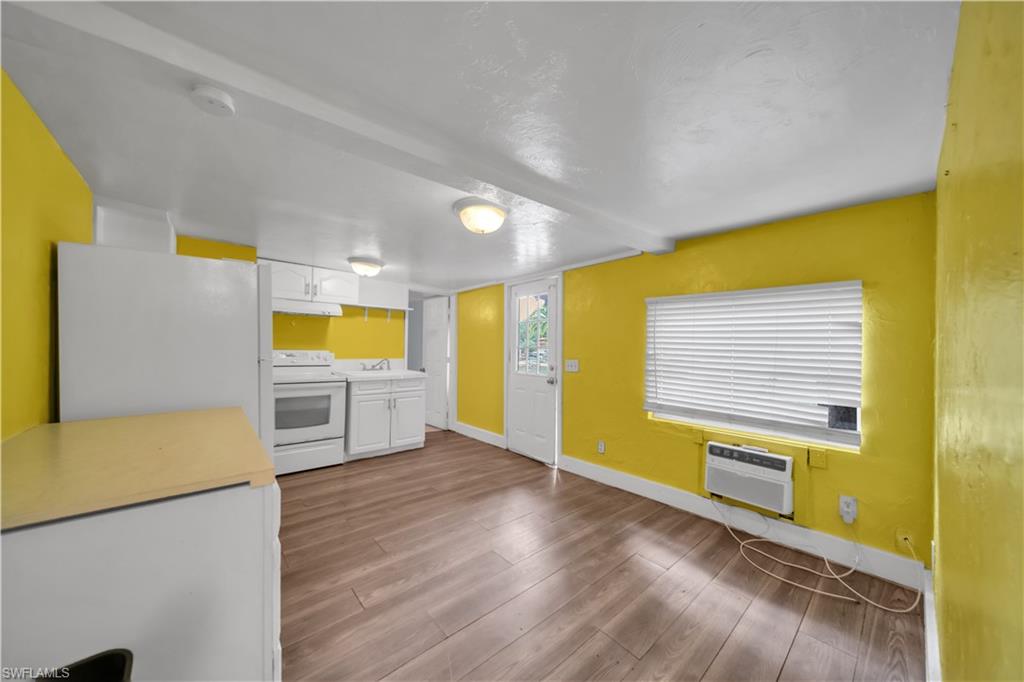 NORTH FORT MYERS - Residential
