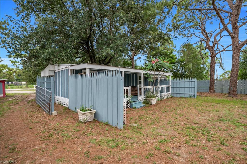 NORTH FORT MYERS - Residential