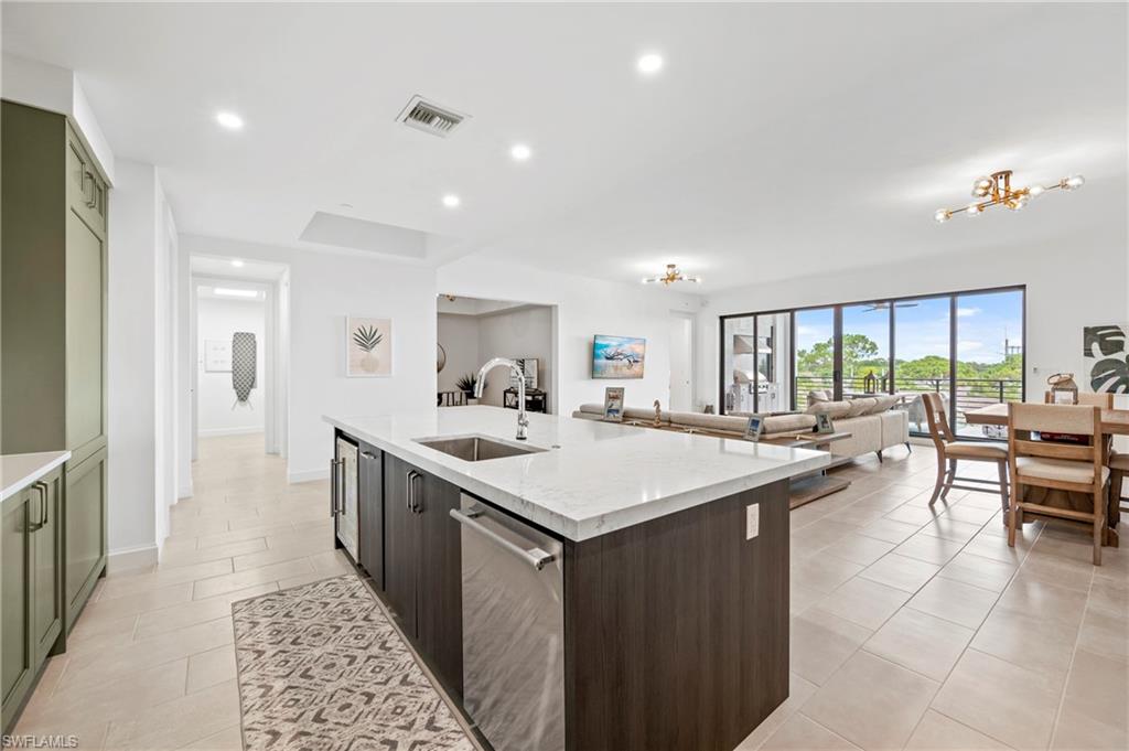 ELEVEN ELEVEN CENTRAL - Residential Lease