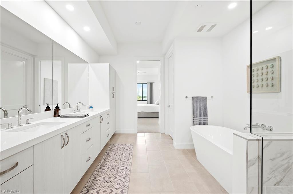 ELEVEN ELEVEN CENTRAL - Residential Lease