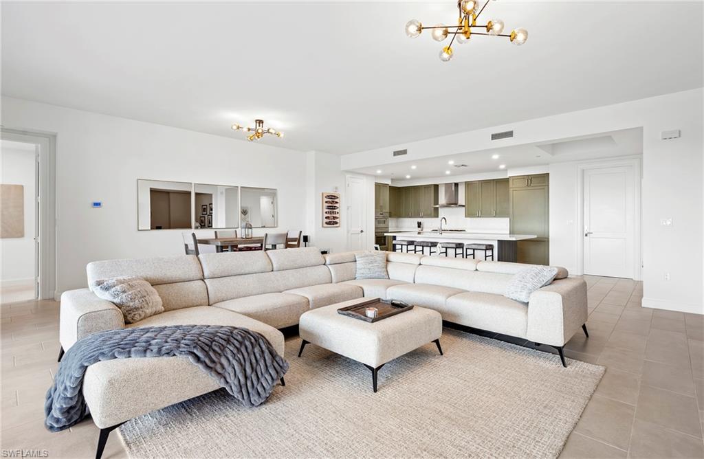 ELEVEN ELEVEN CENTRAL - Residential Lease