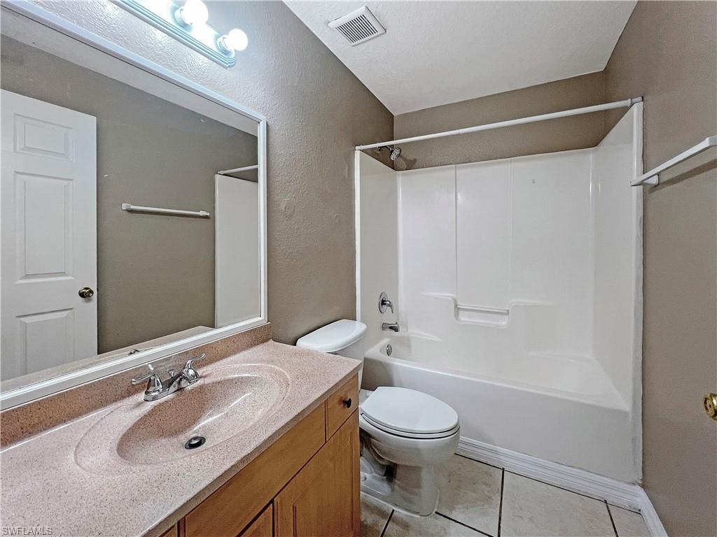 LEHIGH ACRES - Residential Lease