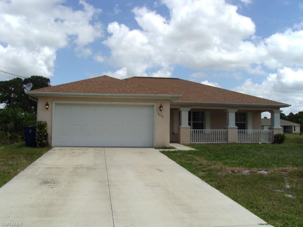 Freshly painted. Ready for your buyer. Split plan Great room design.