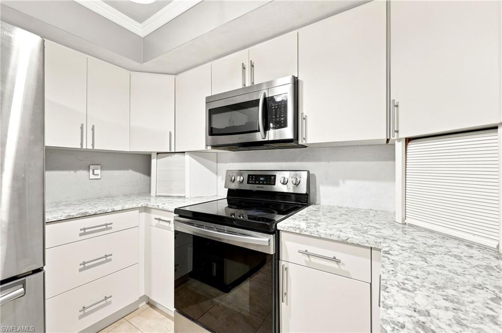 GOLDEN GATE CITY - Residential
