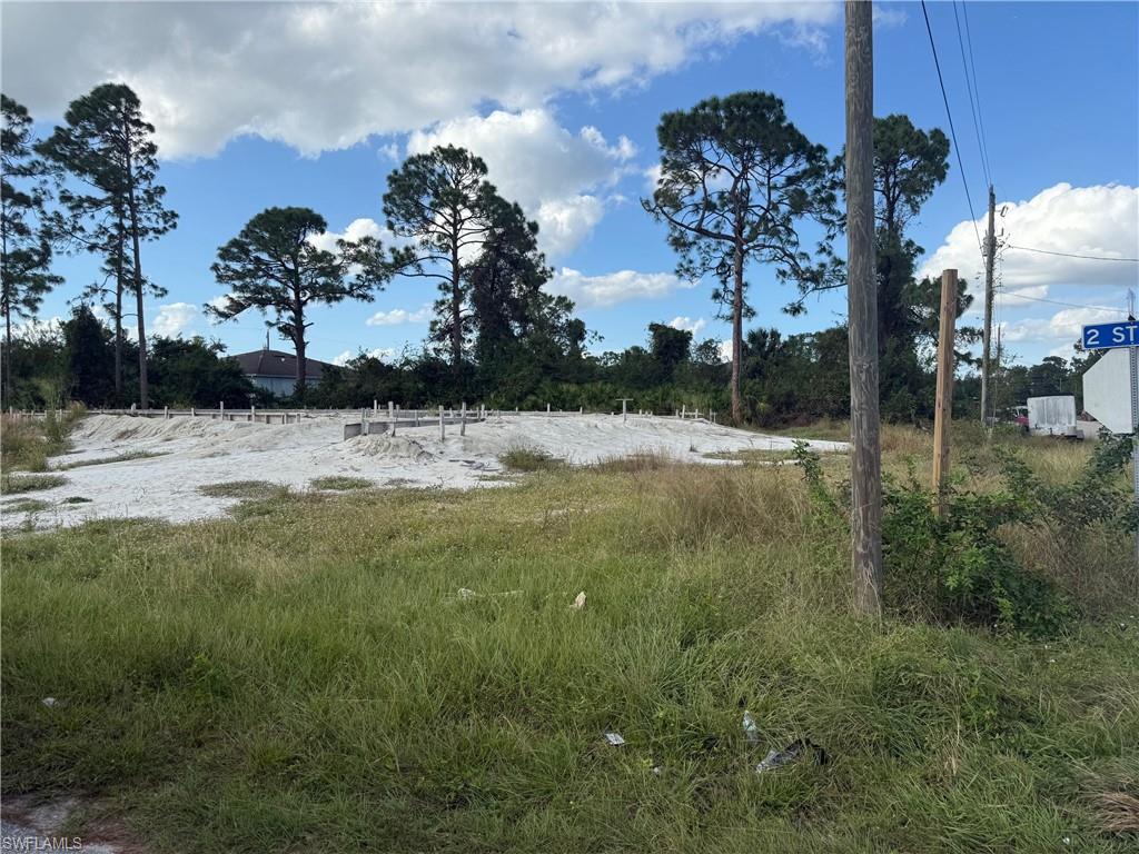 LEHIGH ACRES - Land