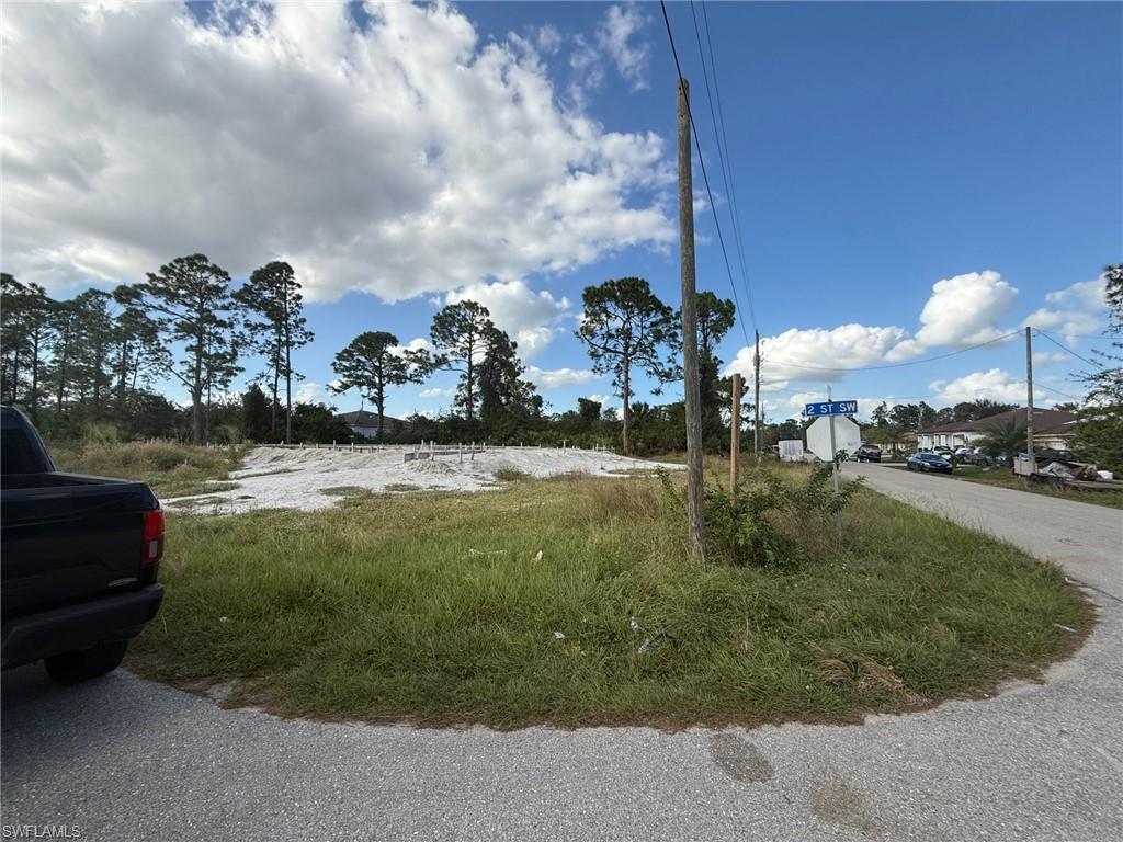 LEHIGH ACRES - Land