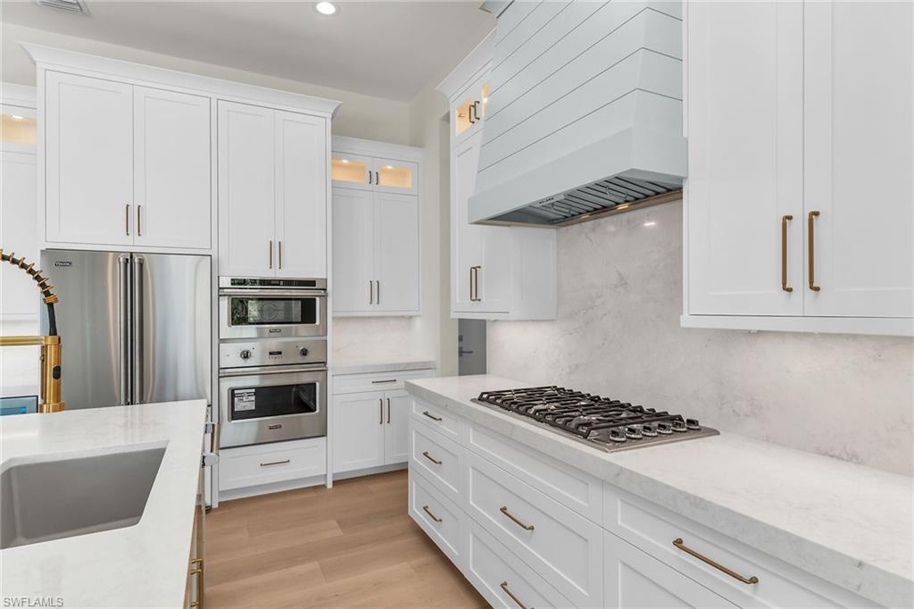MARCO ISLAND - Residential