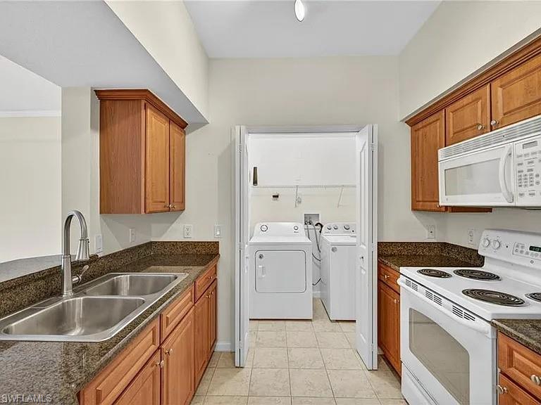 POSITANO PLACE - Residential Lease