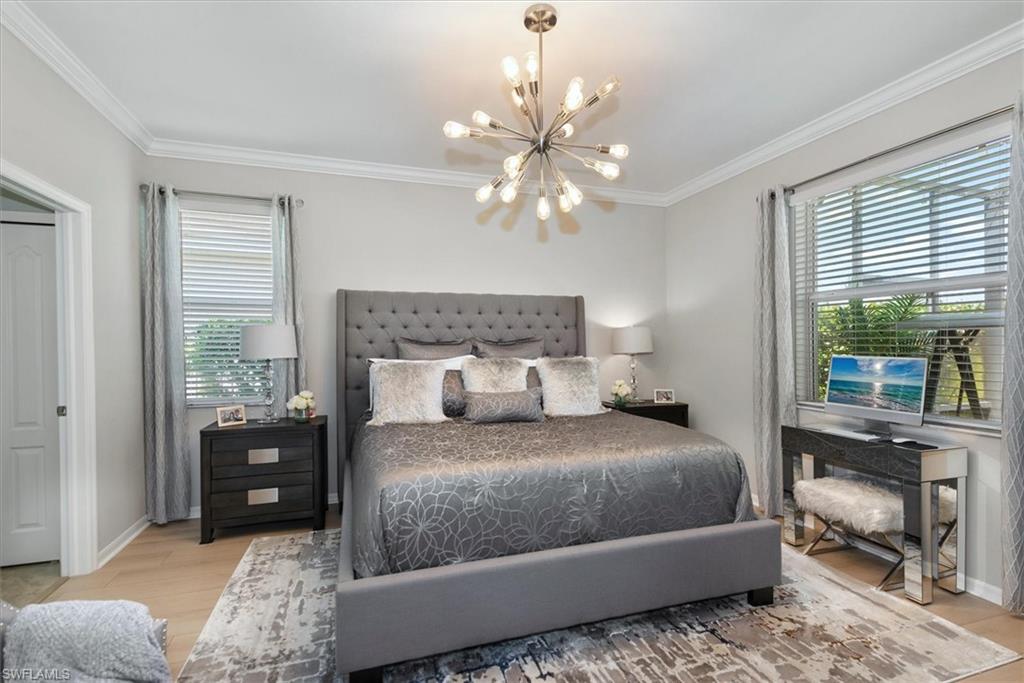 HAMPTON LAKES - Residential