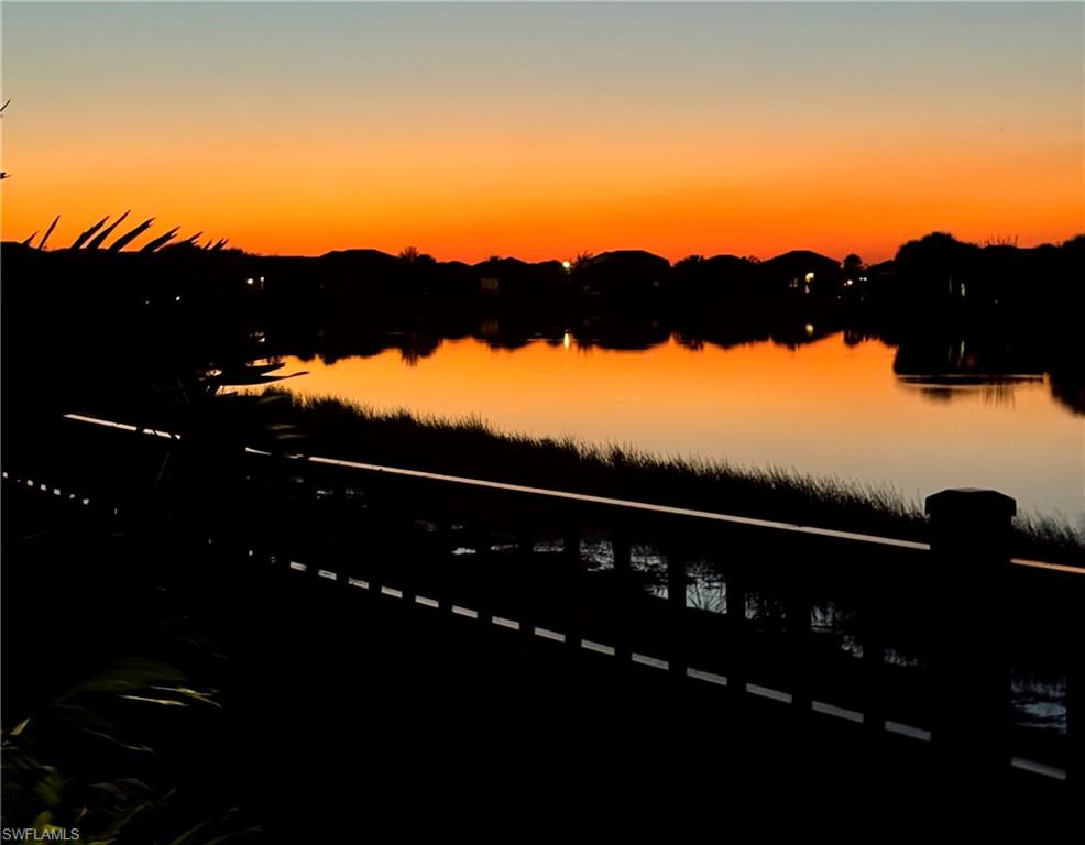 HAMPTON LAKES - Residential