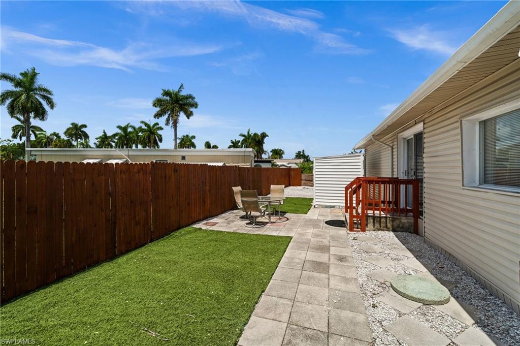 IONA GARDENS - Residential