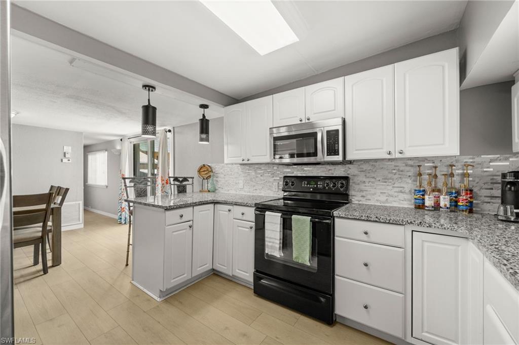 IONA GARDENS - Residential
