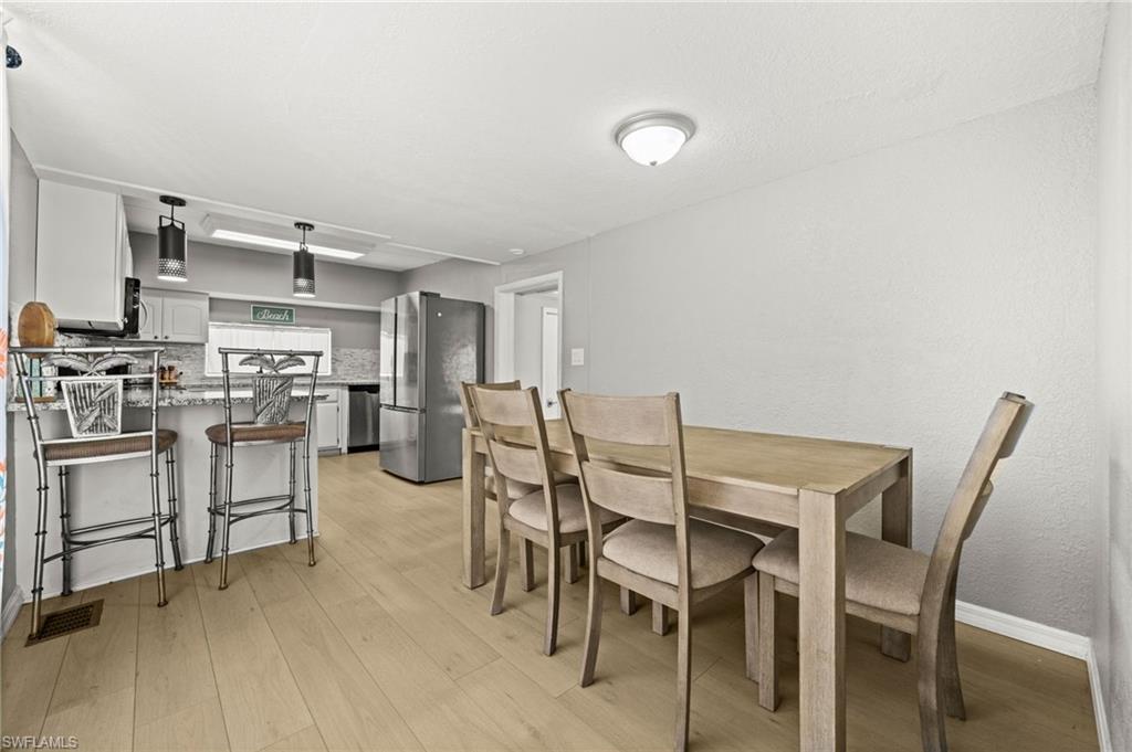 IONA GARDENS - Residential