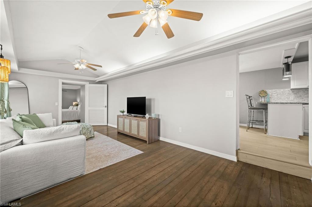 IONA GARDENS - Residential