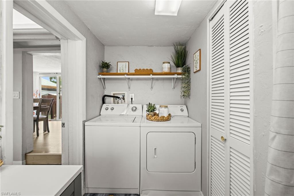 IONA GARDENS - Residential